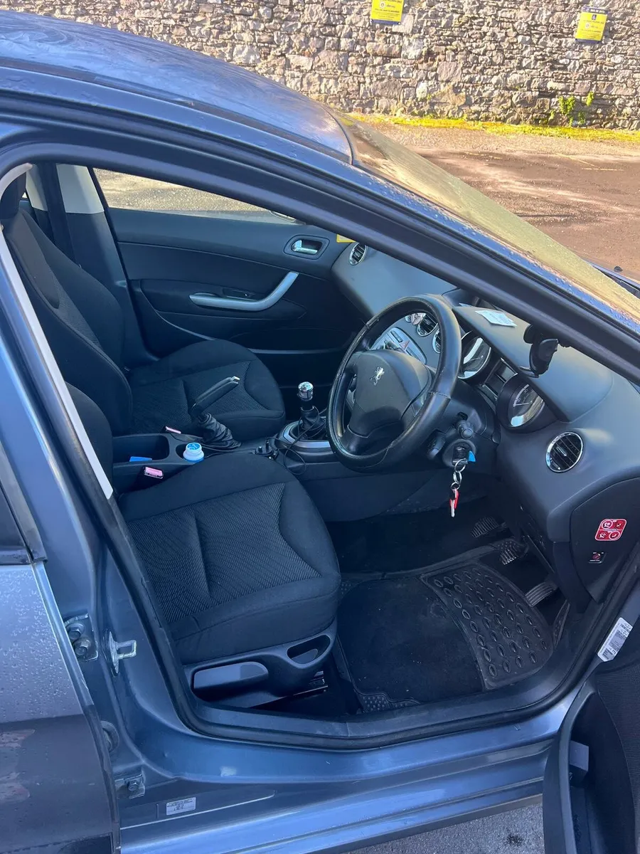 Peugeot 308 2009 - Image 4