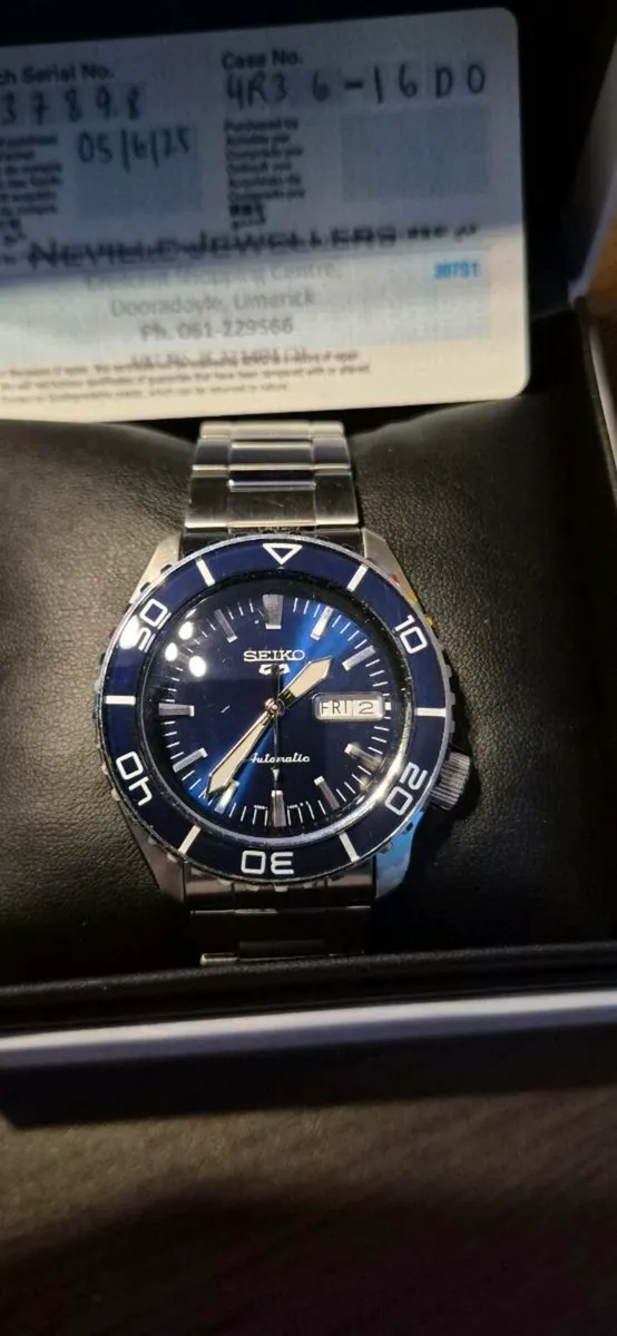 Genst Stainless Steel Seiko 5 Sports Blue - Image 3