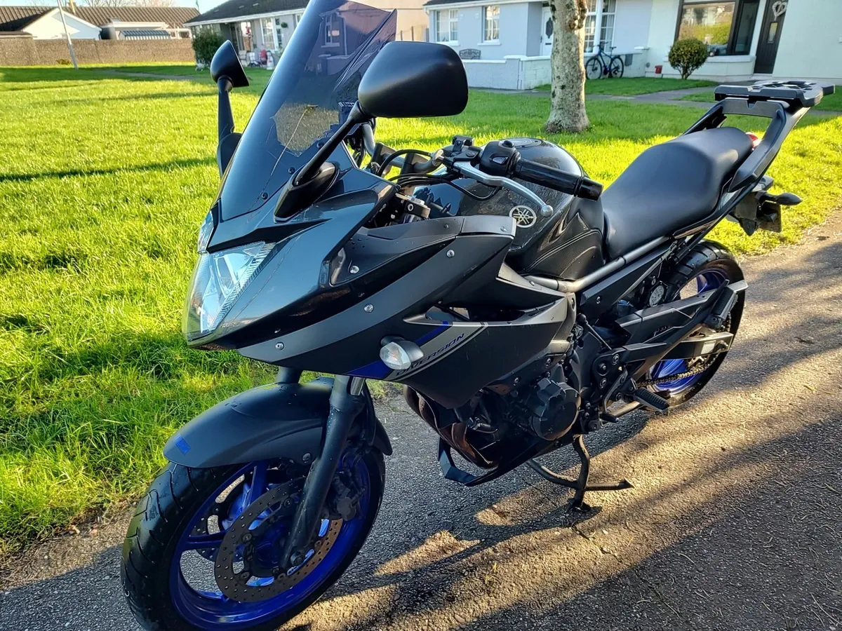 Yamaha XJ6F 2014 - Image 2