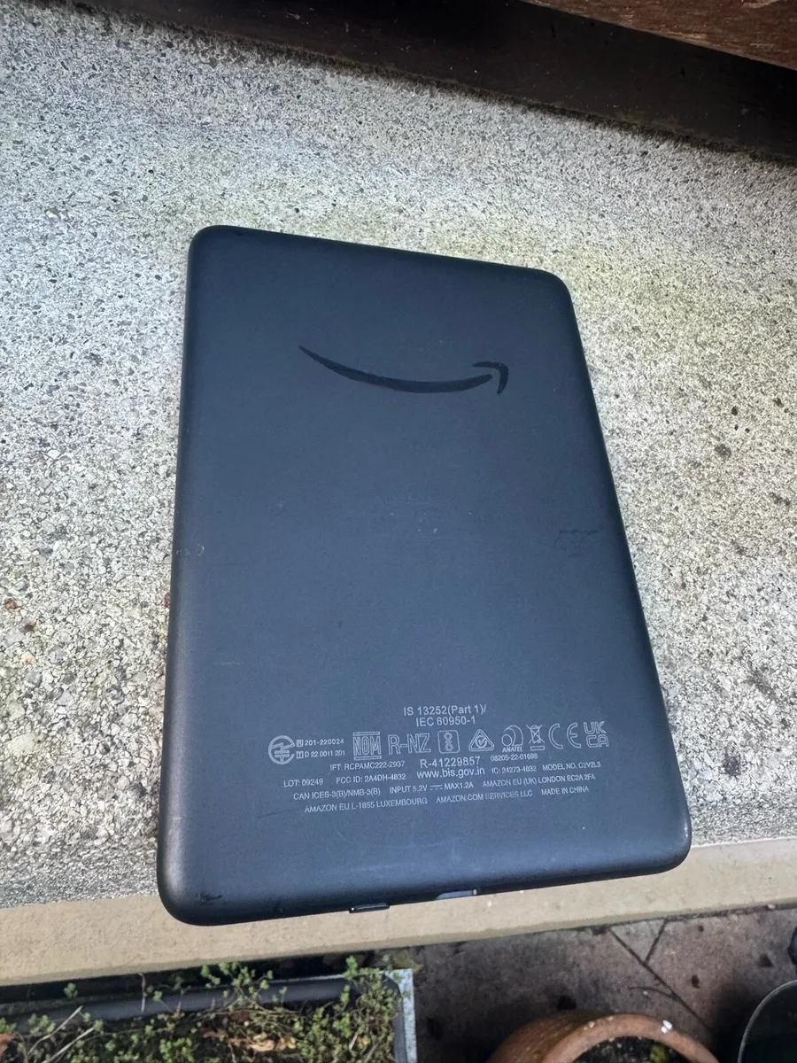 Amazon Kindle 1st Generation - Brand New Condition - Image 4
