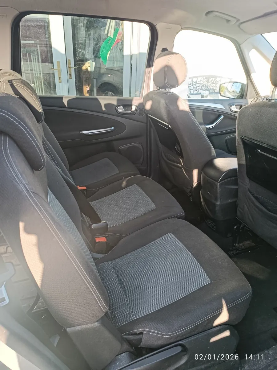 Ford Galaxy 2010 - Image 3