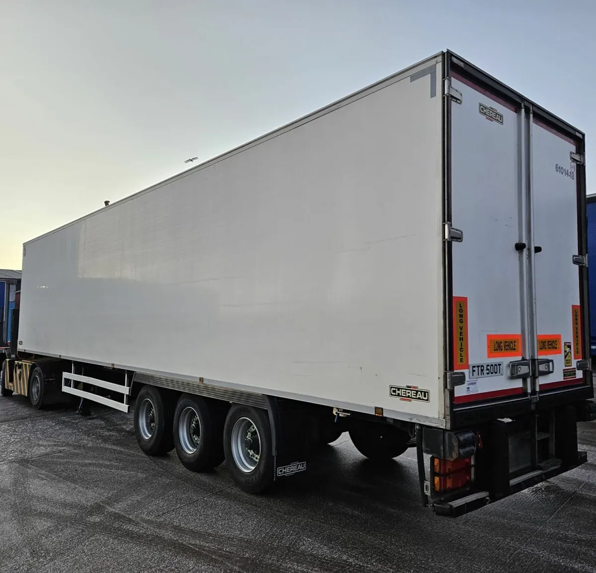 Twin Evap Fridge 4.0m - Image 3