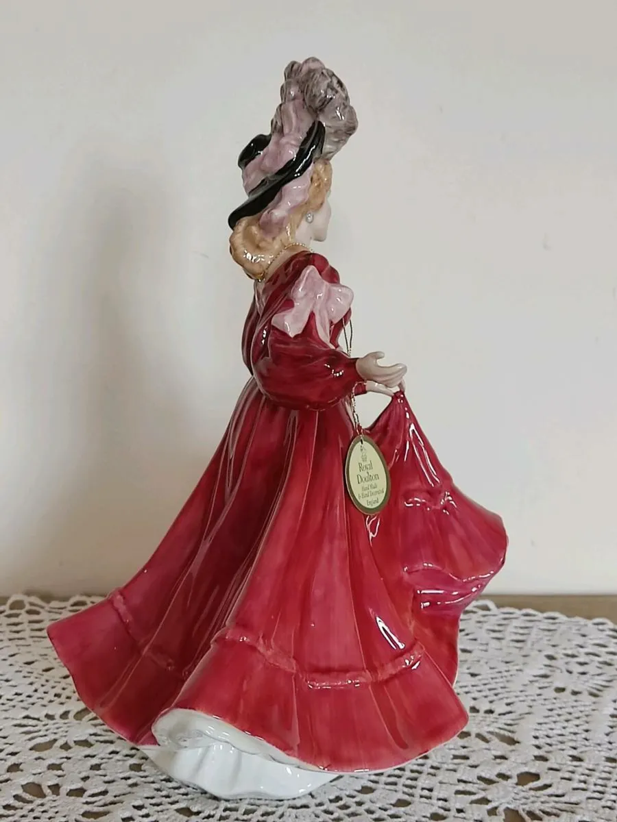 Vintage figurine 'Patricia by Royal Doultot - Image 3
