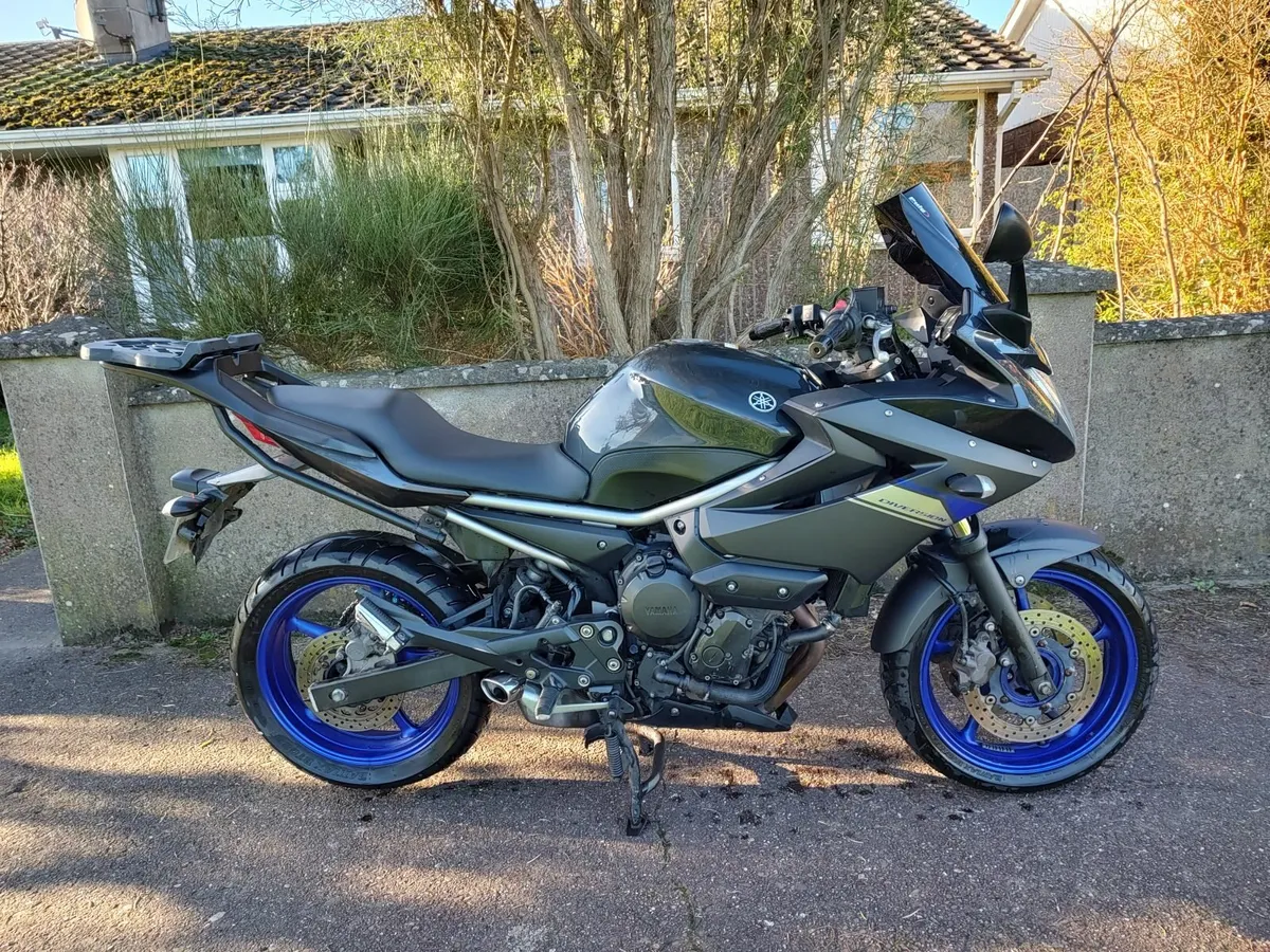 Yamaha XJ6F 2014 - Image 1