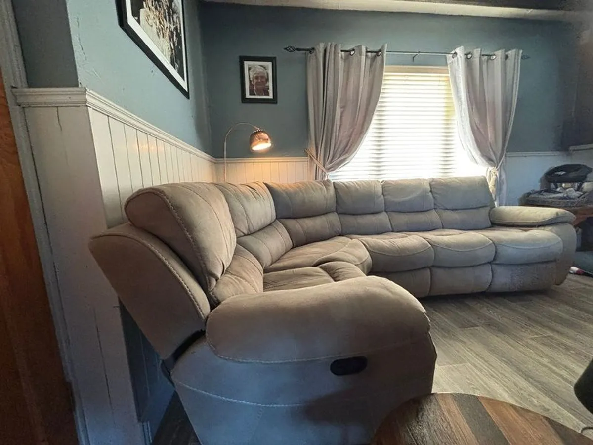 corner sofa - Image 4