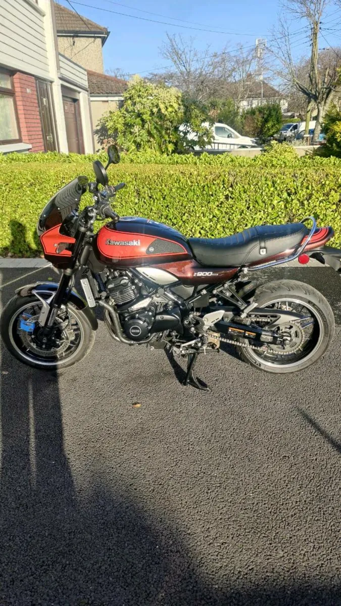 Kawasaki Z900rs - Image 1