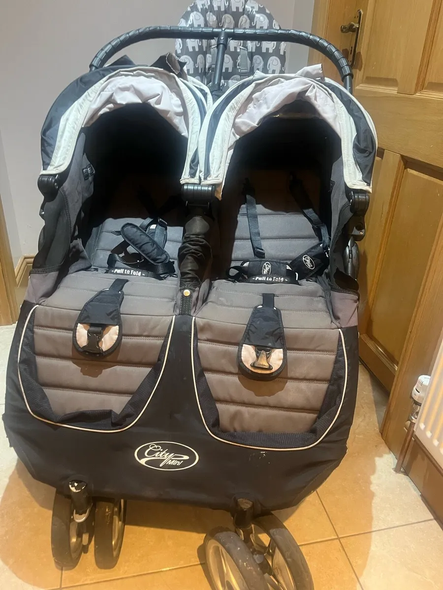 City Mini Double Buggy - Image 2