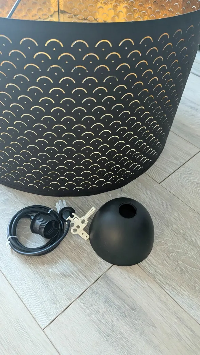FREE light shade - Image 2