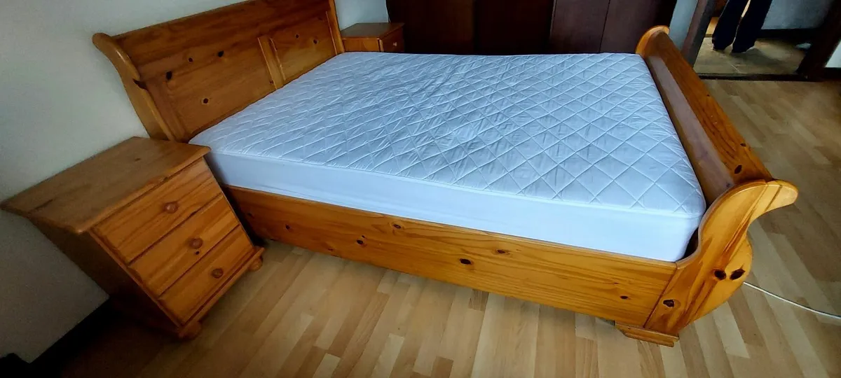 Double Sleigh Bed - Image 2