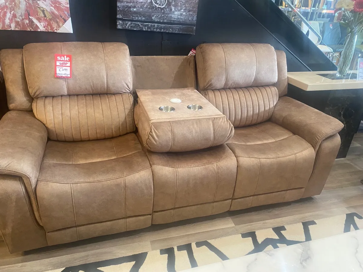 3 seater couch recliner and 2 seater recliner - Image 1