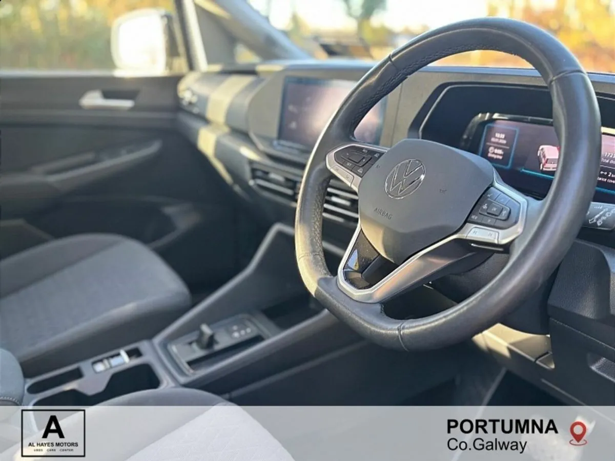 Volkswagen Caddy Maxi Life AUTOMATIC 7SEATER 2.0TD - Image 2