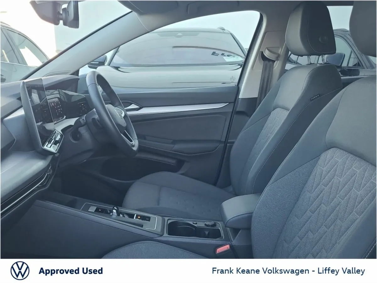 Volkswagen Golf GOLF EDITION 75 1.5 MHEV 116HP - Image 4