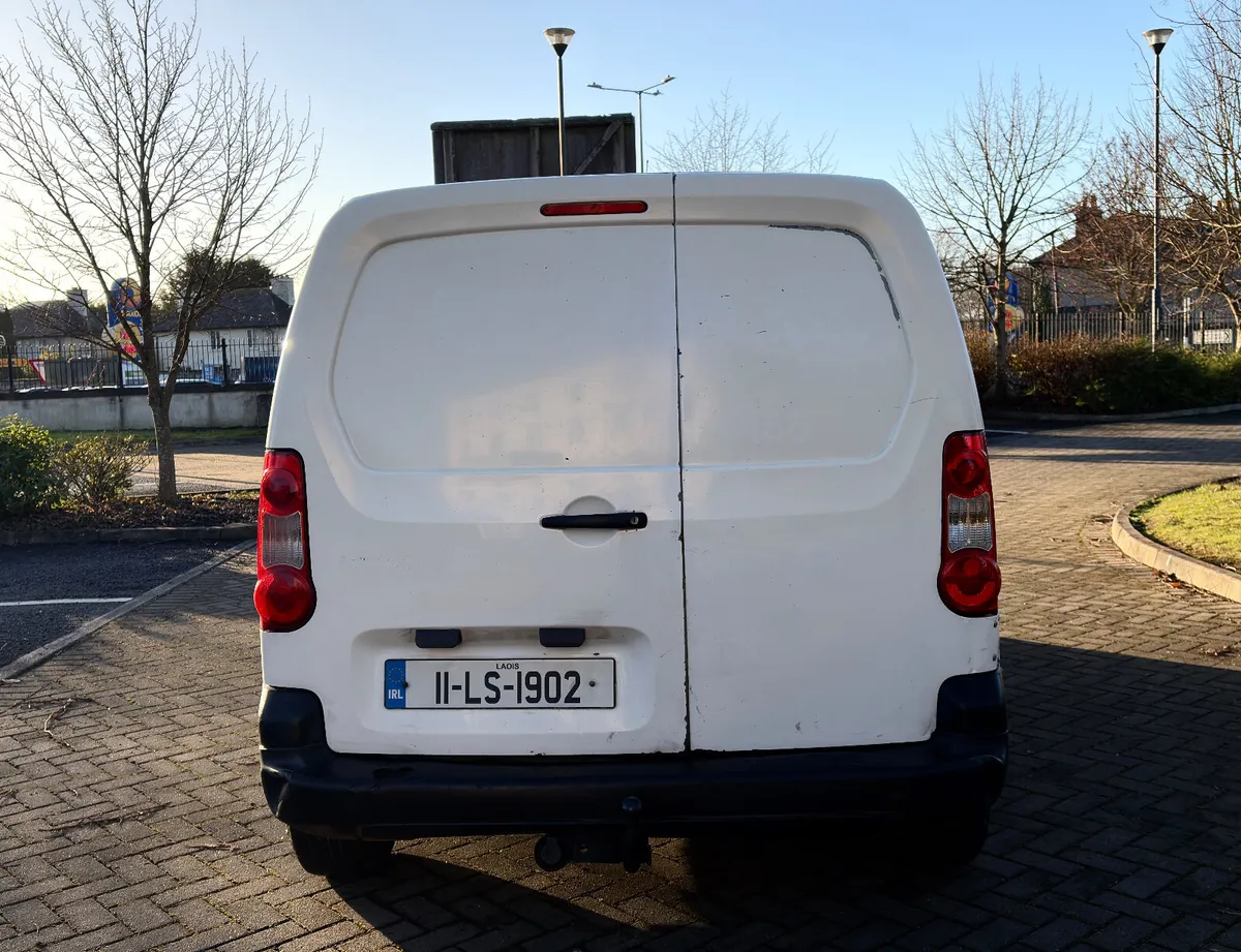 Citroen Berlingo 2011 1.6 HDI new nct 8/26 tax - Image 4
