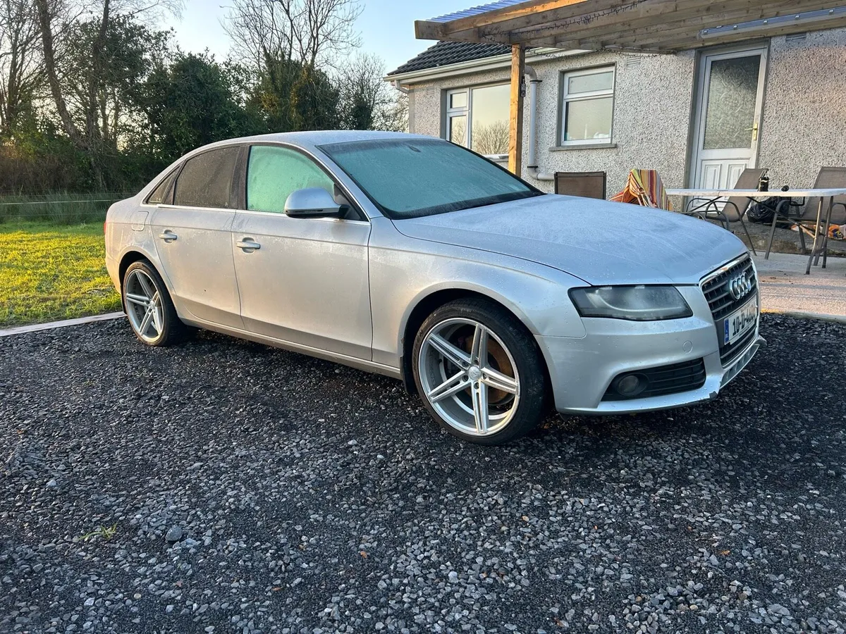 Audi A4 - Image 1
