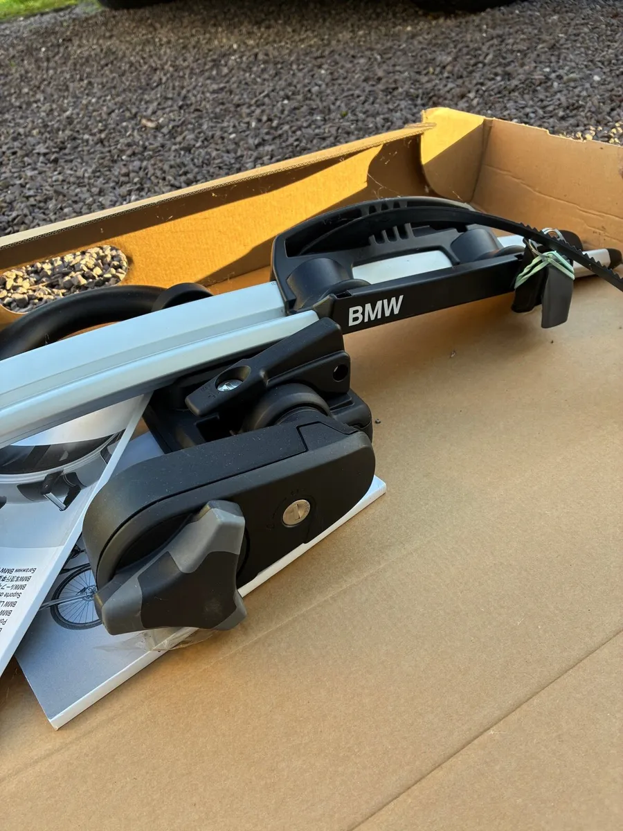 BMW / Thule Proride Roof Mounted Bike Rack - Image 2