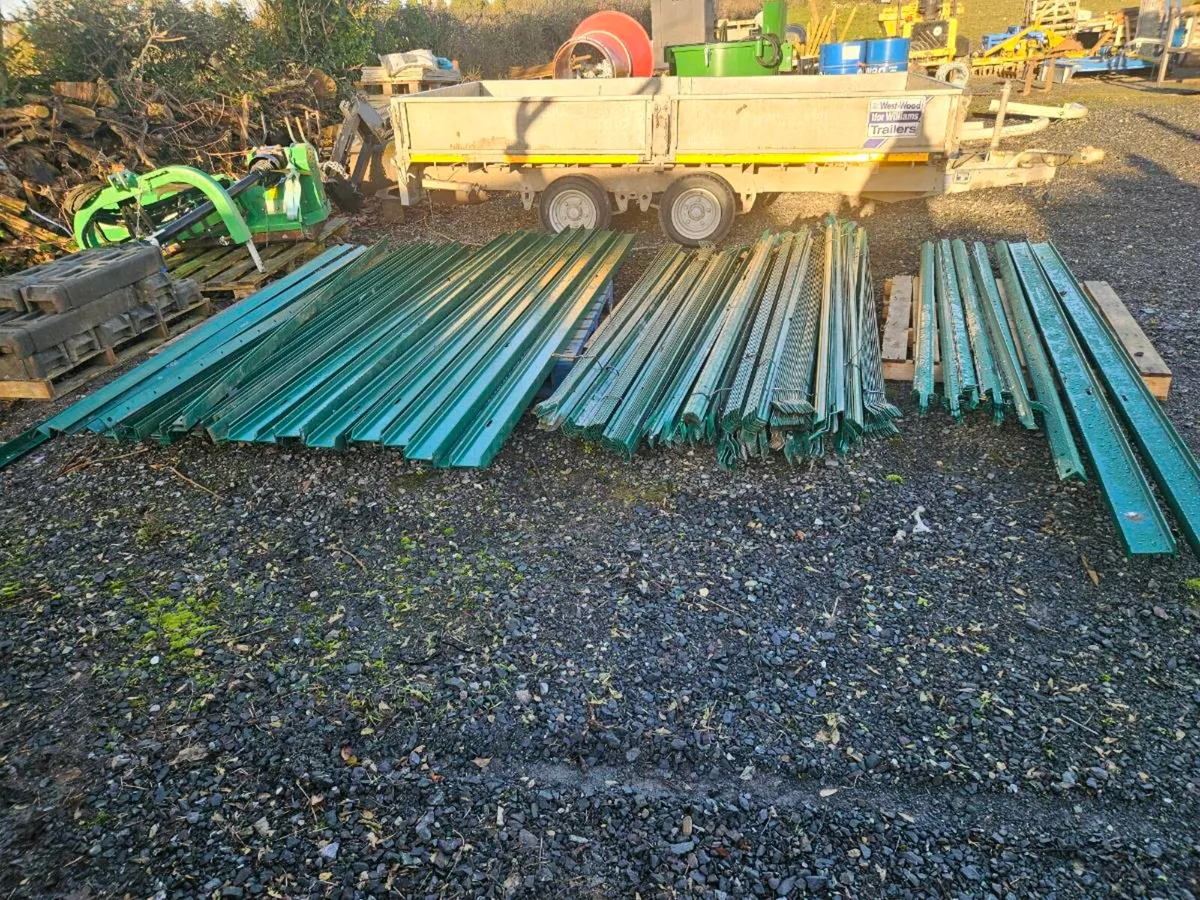 Palisade fencing - Image 3