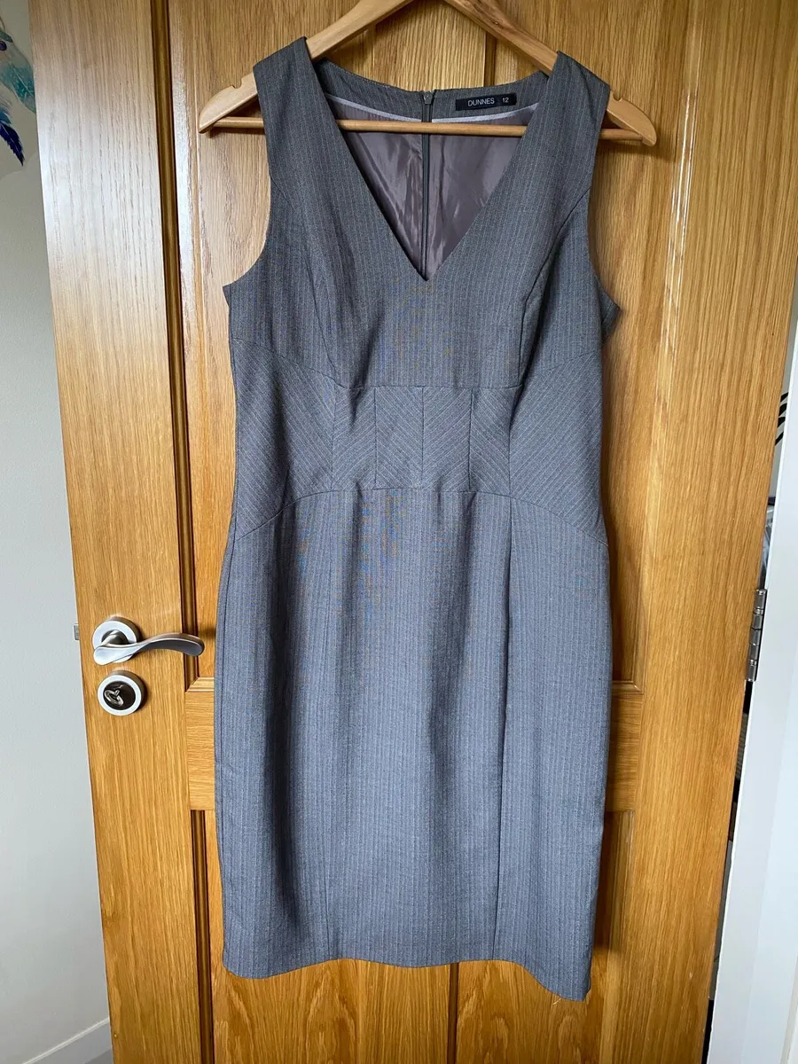Women’s New Grey Casual Formal Dress size 12 - Image 3