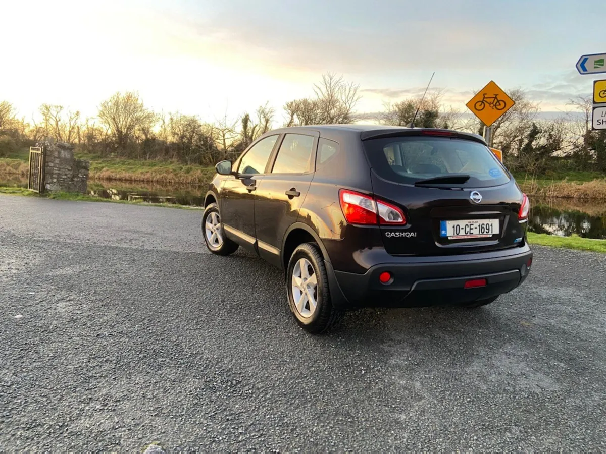 Nissan Qashqai 2010 - Image 4