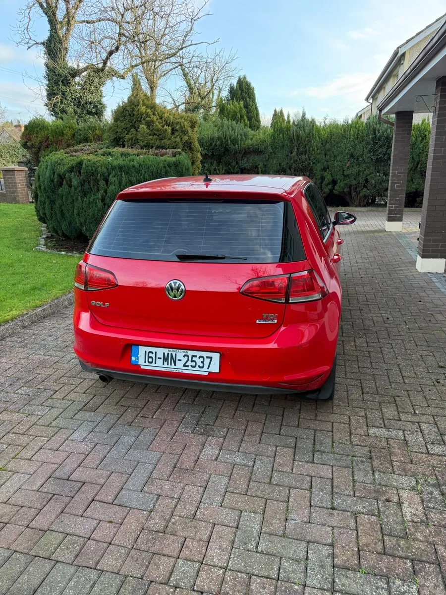 Volkswagen Golf 2016 - Image 2