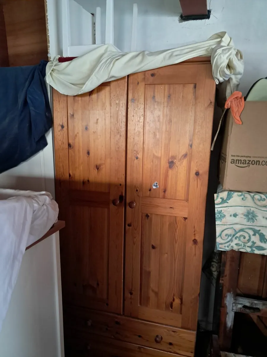 Wardrobe - Image 3