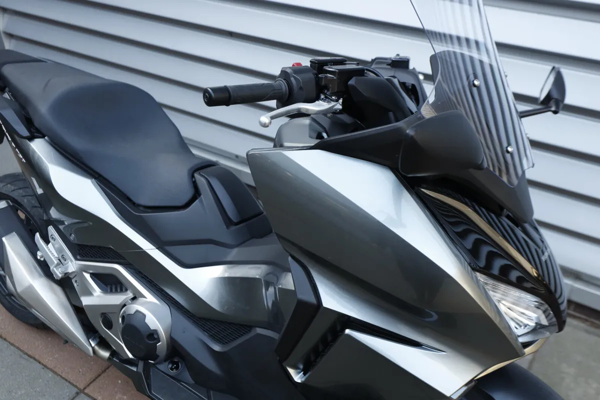 HONDA Forza 750 *Ex Demo* - Image 3
