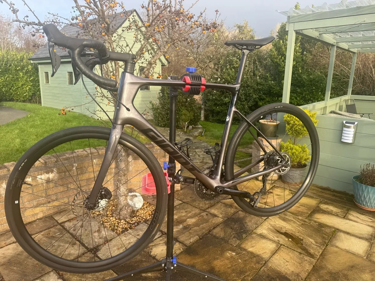 Giant Defy advanced pro 1 - Image 1