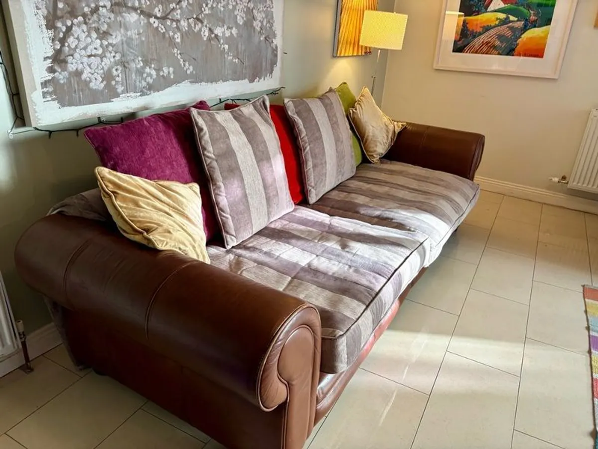 Four Seater Sofa - Image 3