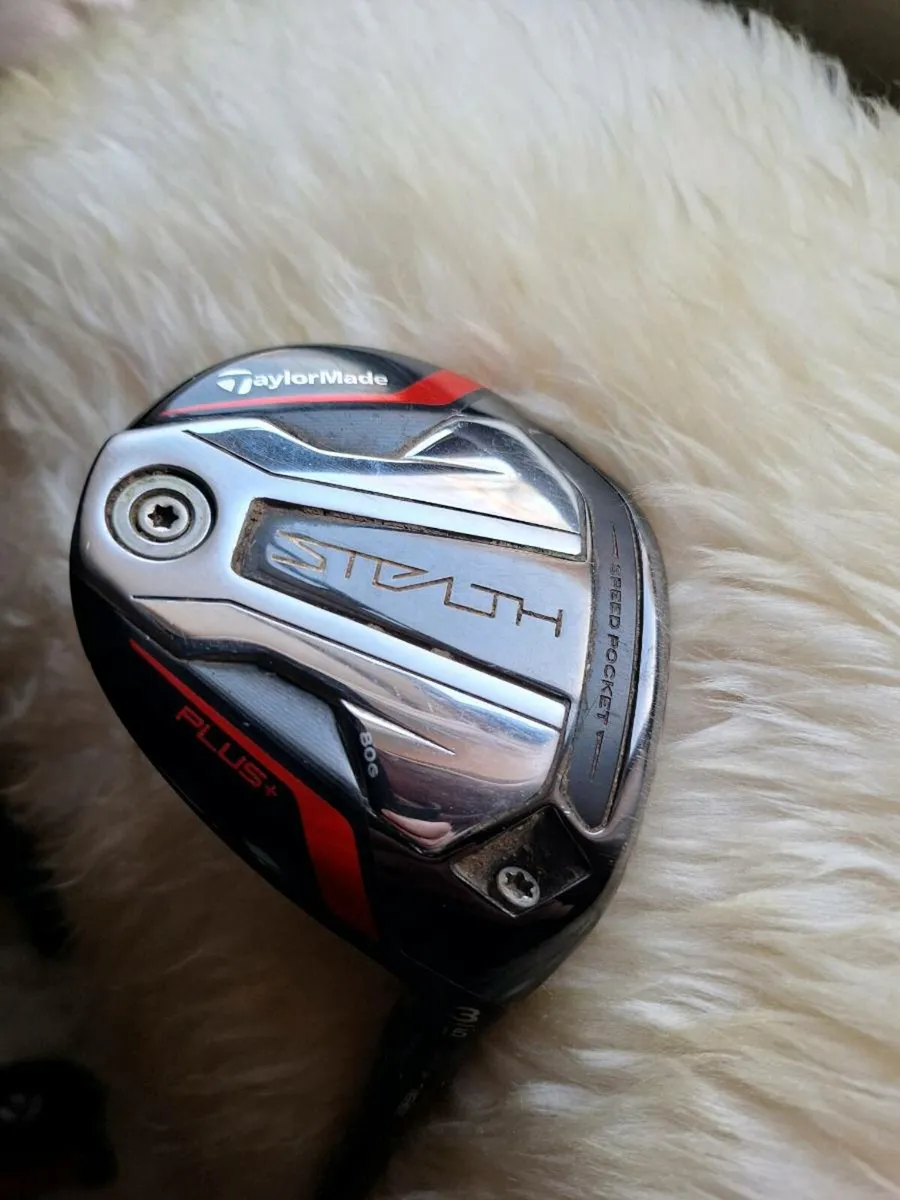 Taylormade stealth 2 plus titanium 3 wood - Image 1