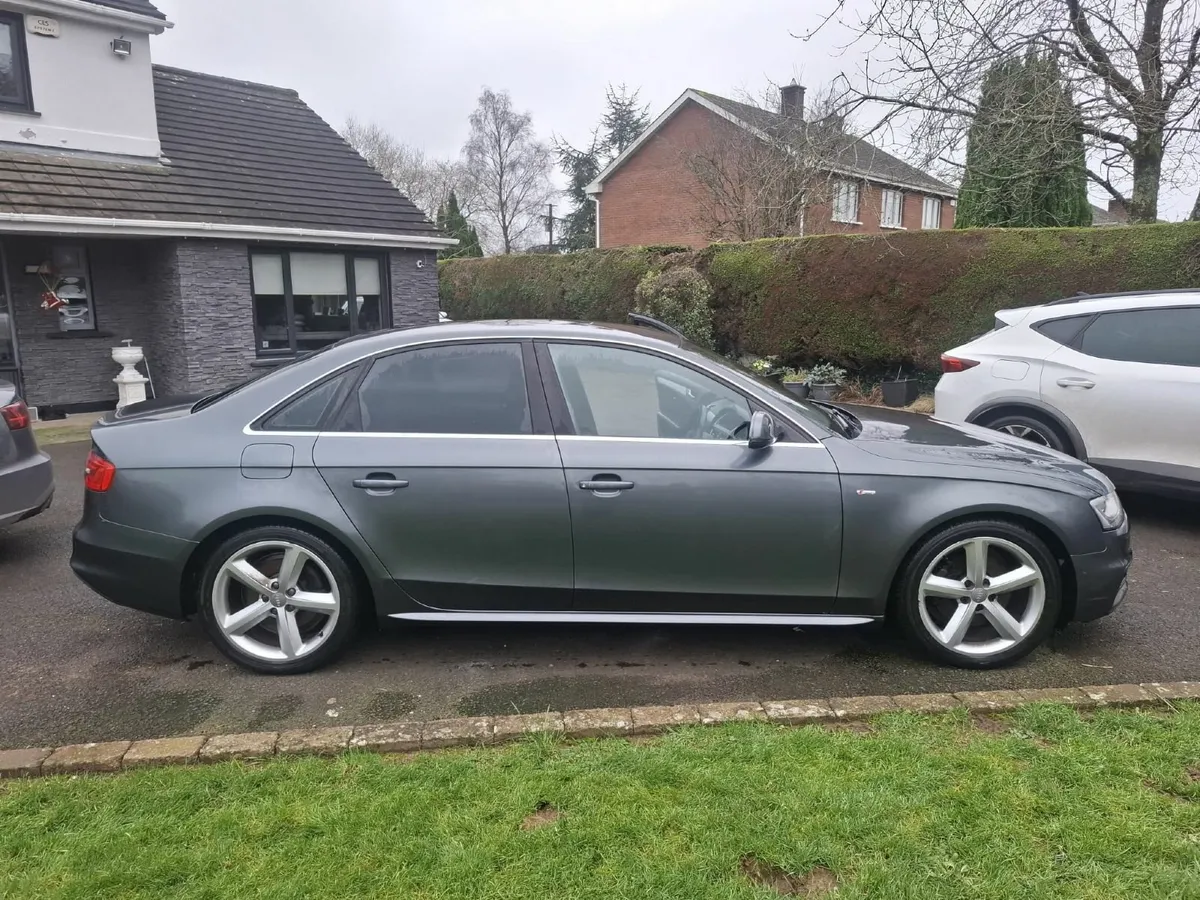 Audi A4 2013 - Image 3