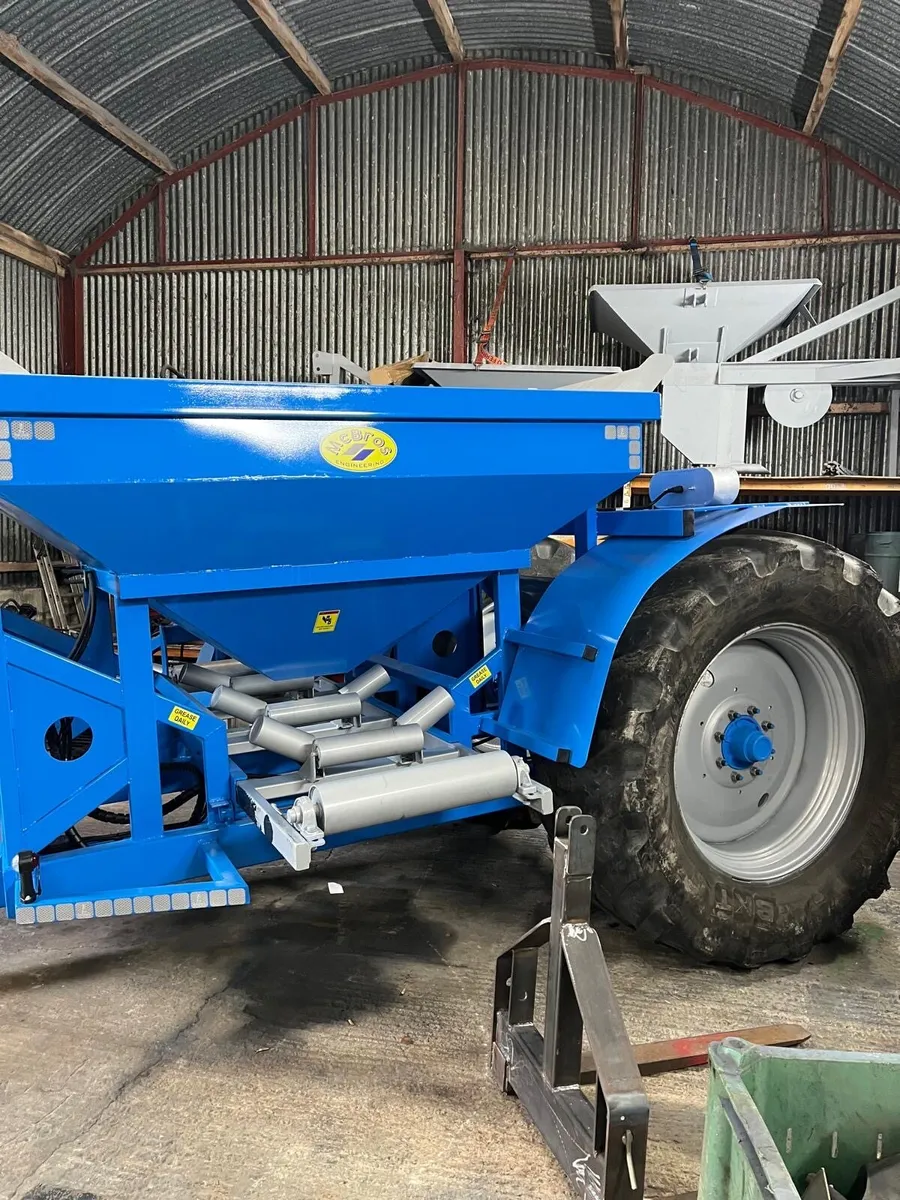 Stone cart - Image 1