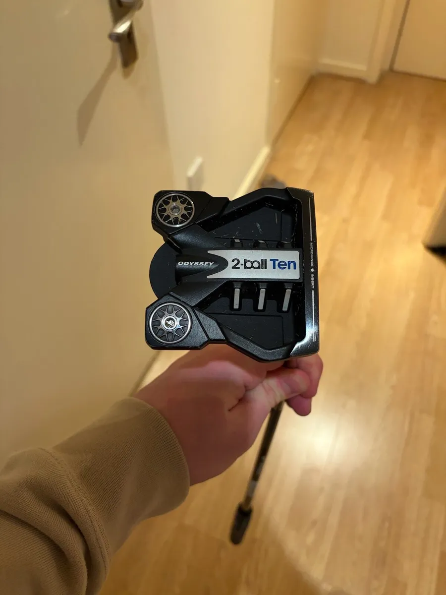 Odyssey 2-ball 10 putter - Image 1