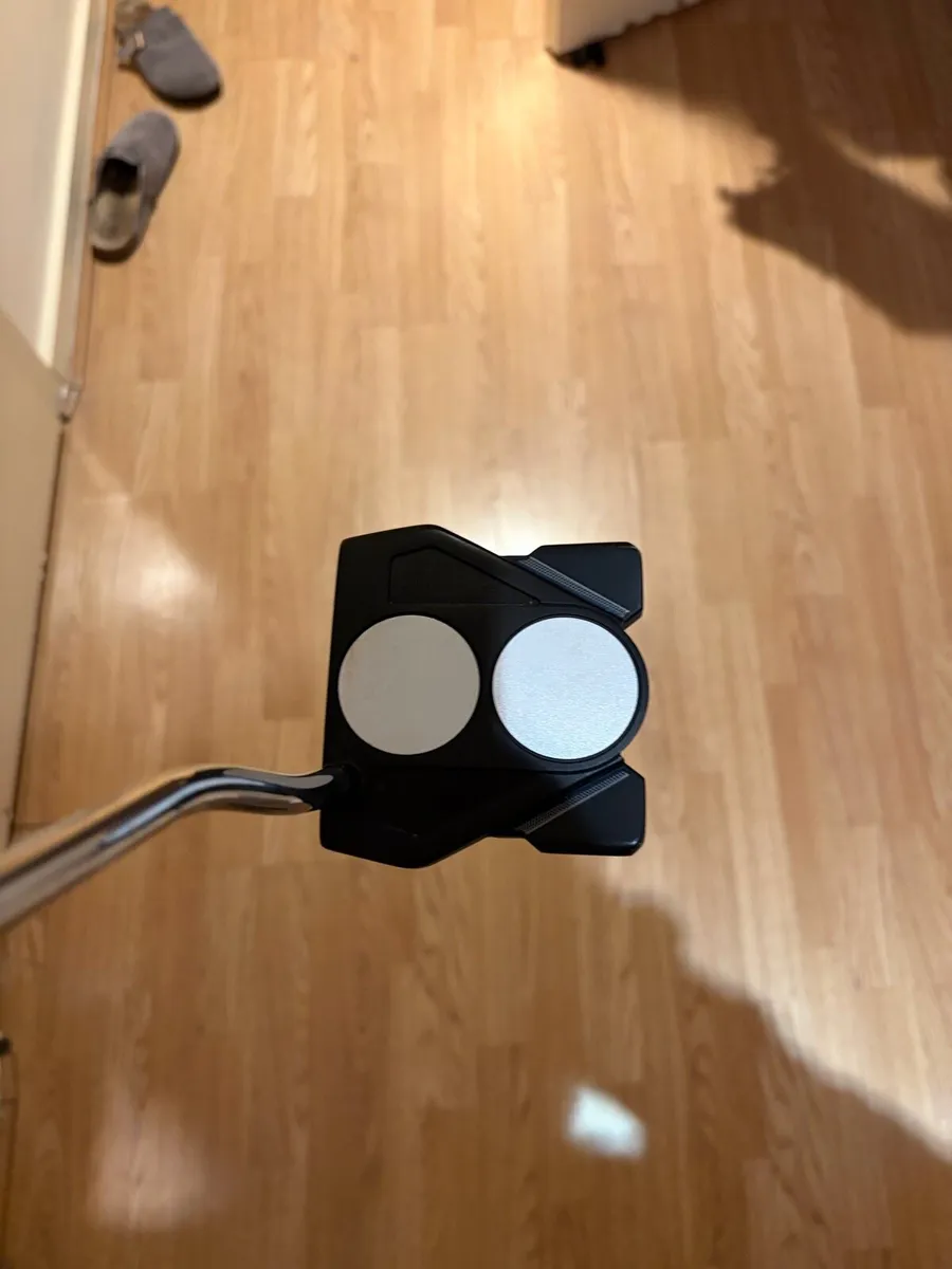 Odyssey 2-ball 10 putter - Image 2