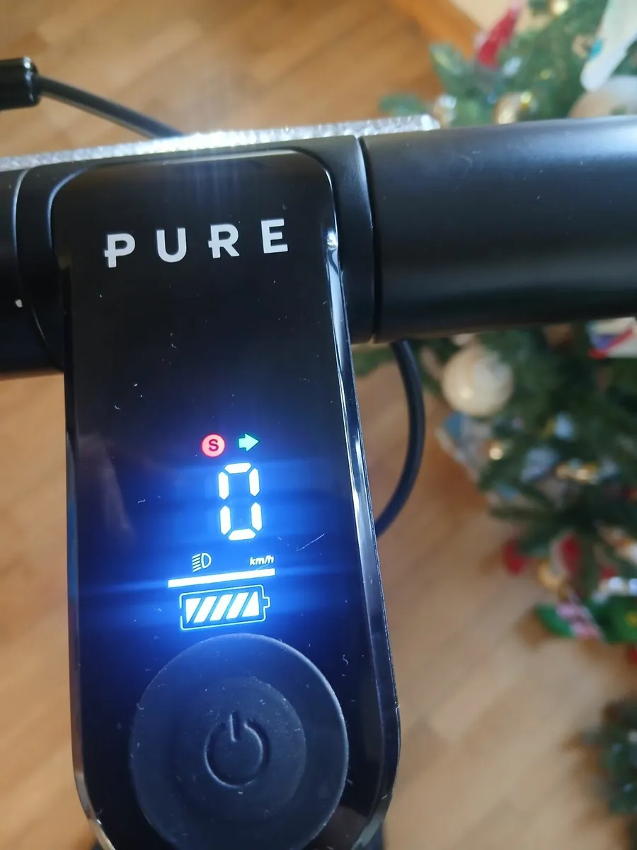 Electric scooter - Image 2