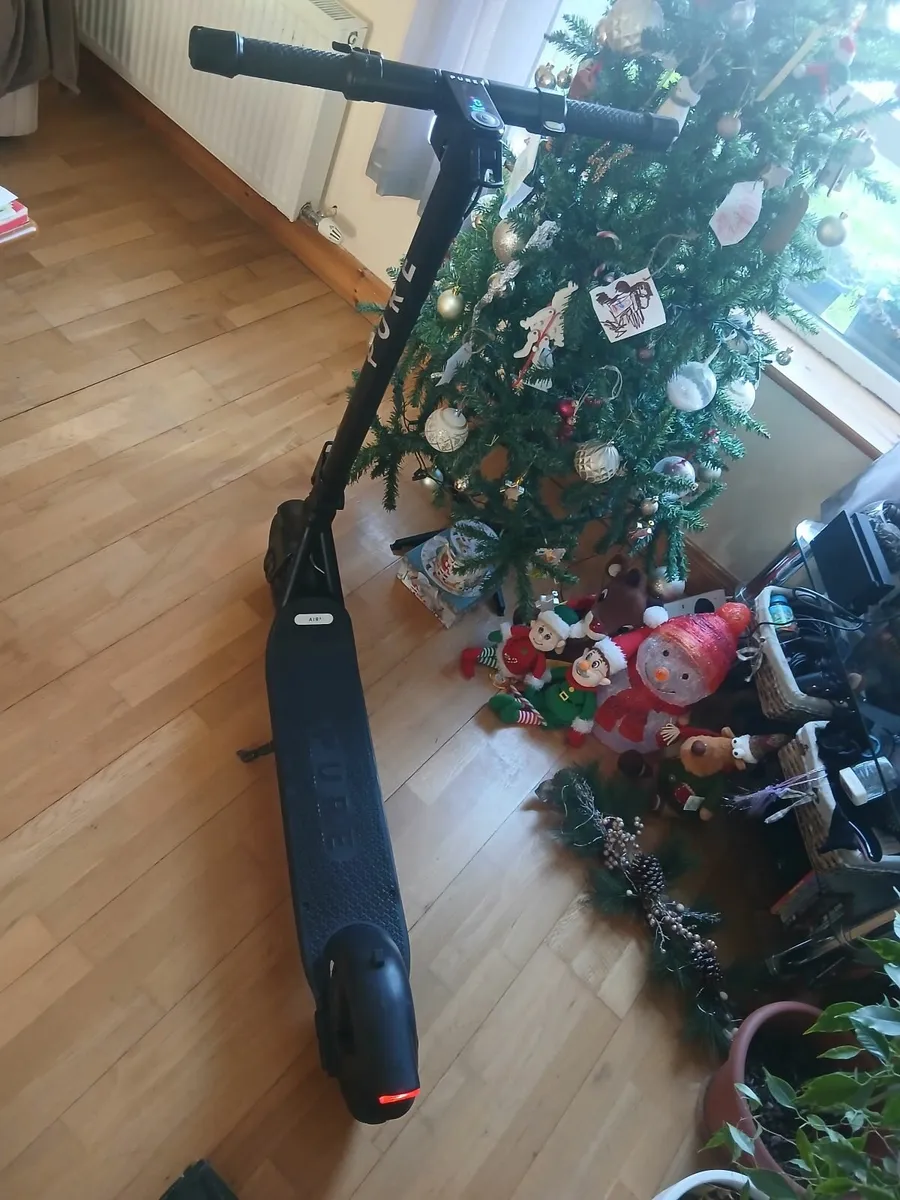 Electric scooter - Image 4