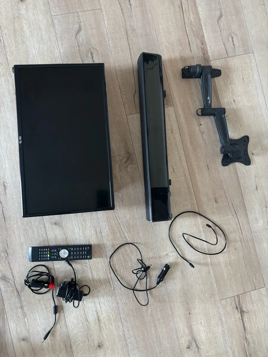 Cello 12 Volt TV and 12 Volt soundbar - Image 1