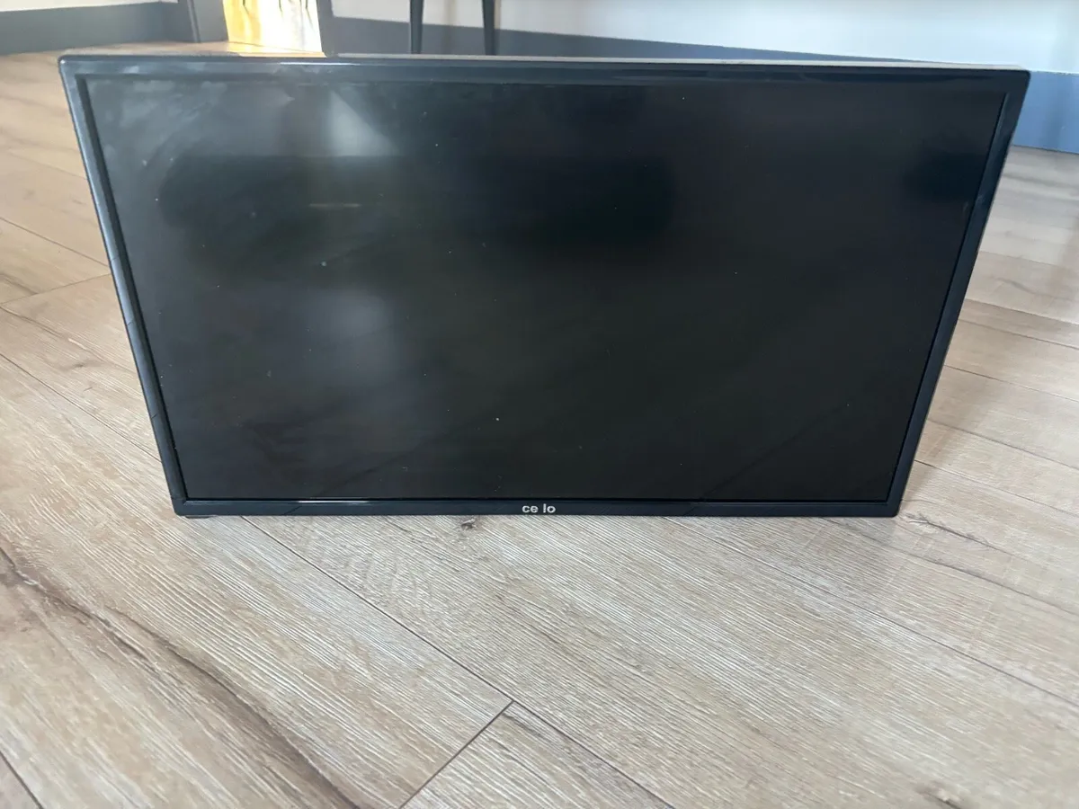 Cello 12 Volt TV and 12 Volt soundbar - Image 2