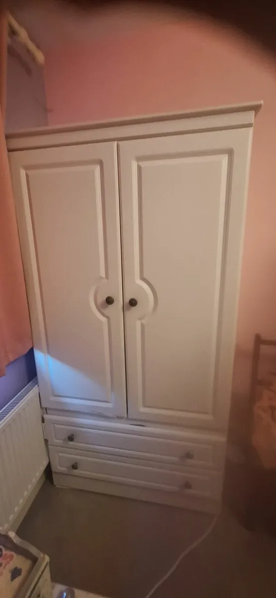 2 door white wooden wardrobe - Image 1