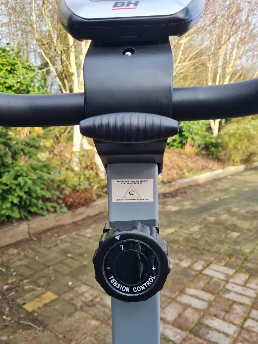 exercise bicycle - Image 4