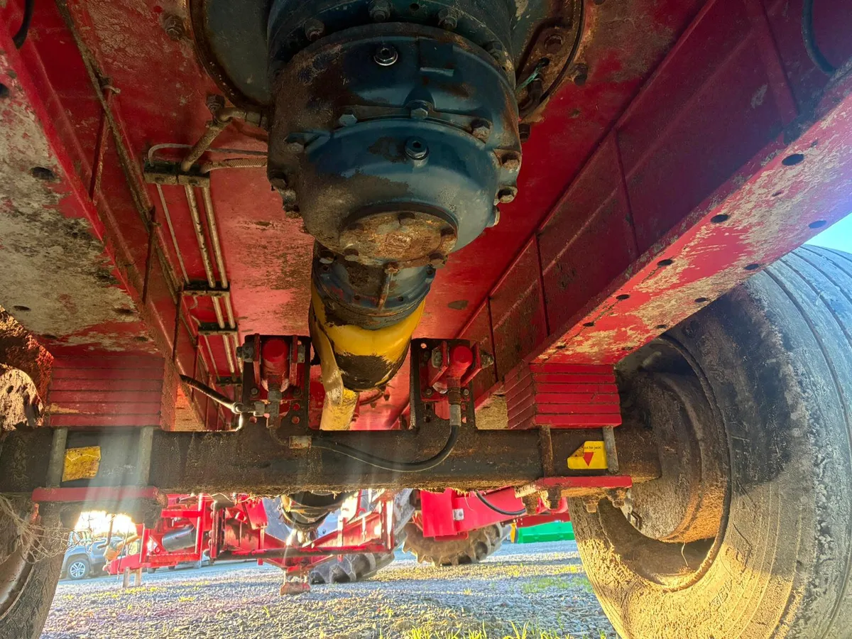 BVL 15-2S V Mix Plus Tube Feeder - Image 4