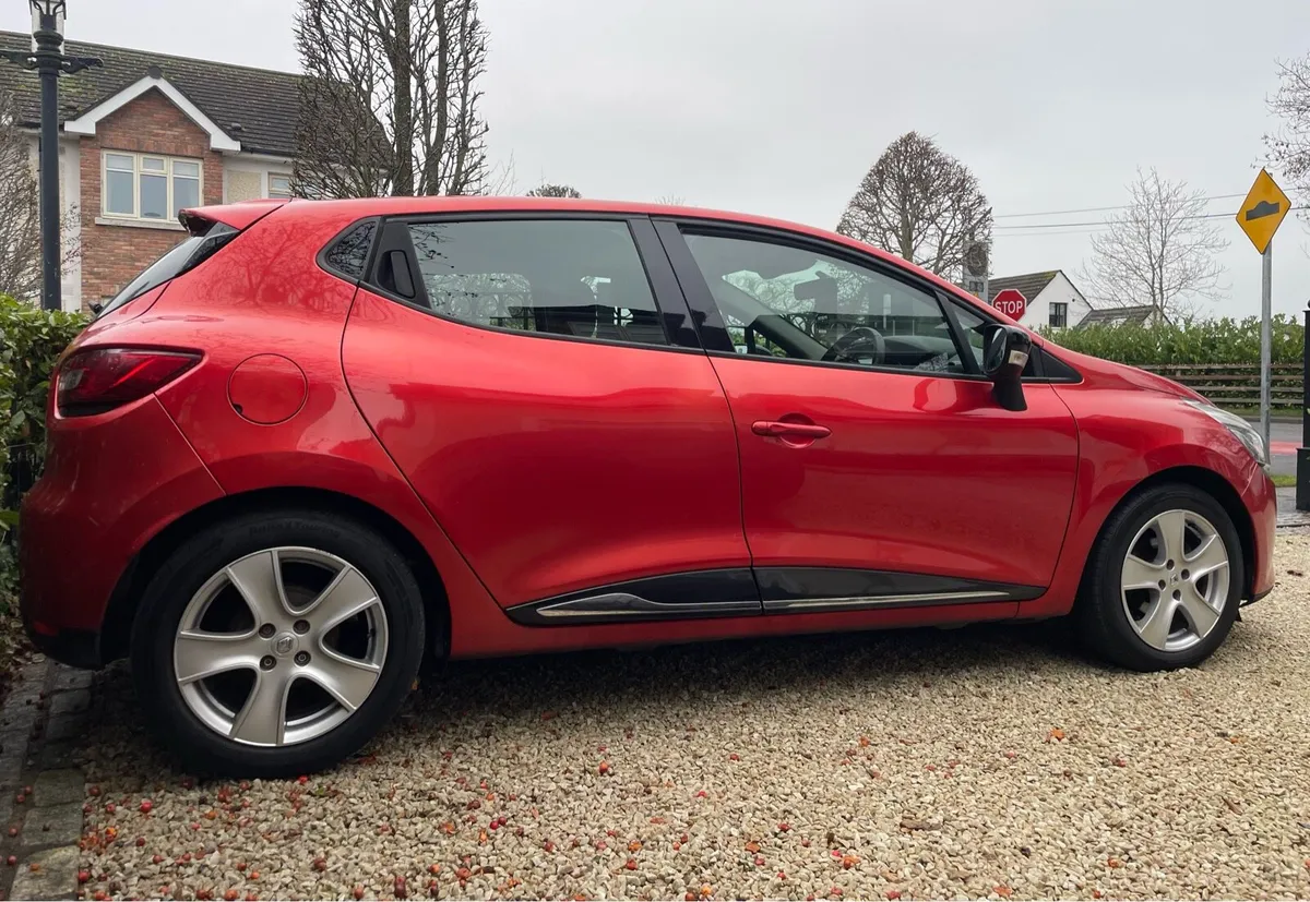 Renault Clio 1.2 Dynamique - Image 2