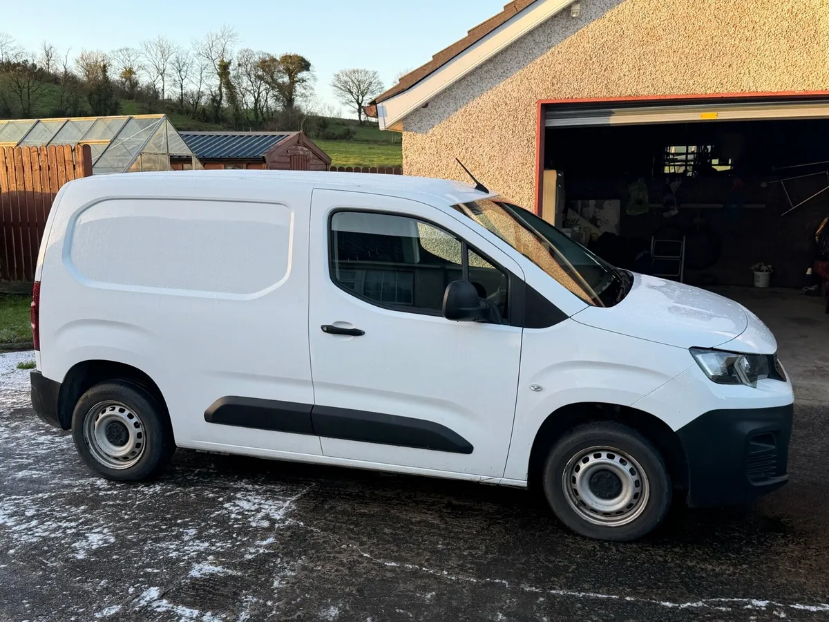 1.5HDi Peugeot Partner Van - Image 2