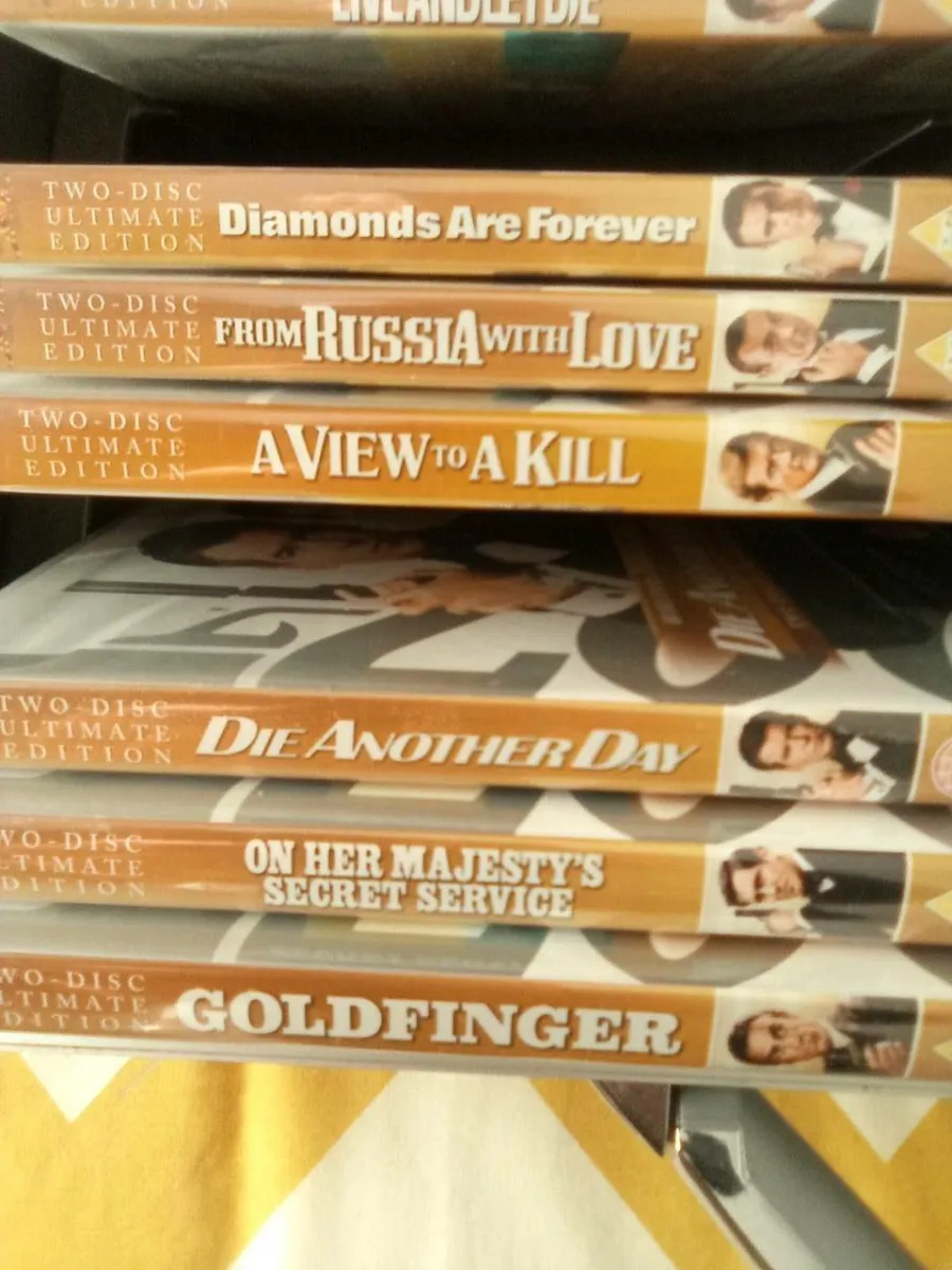 JAMES. BOND. D.V.D.S.  IN.  PRESENTATION.  CASE - Image 4