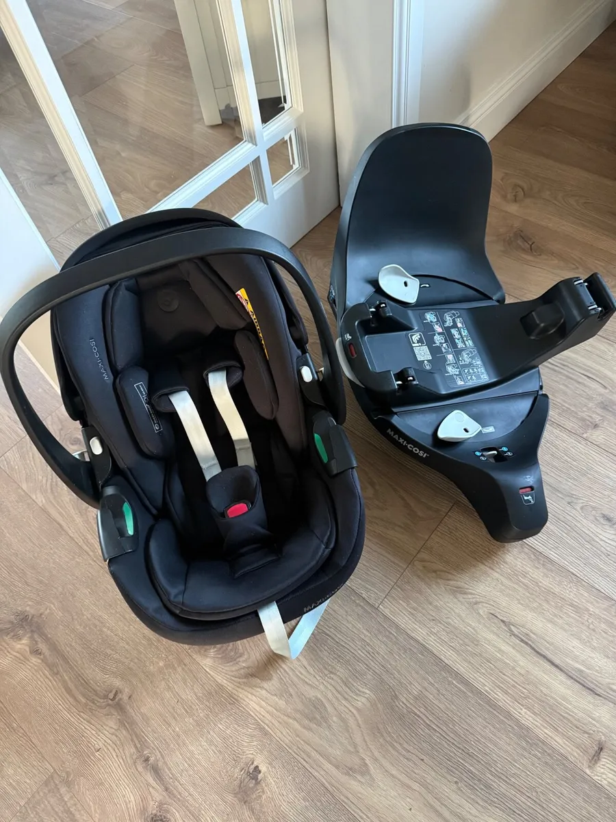 Car seat - Image 2