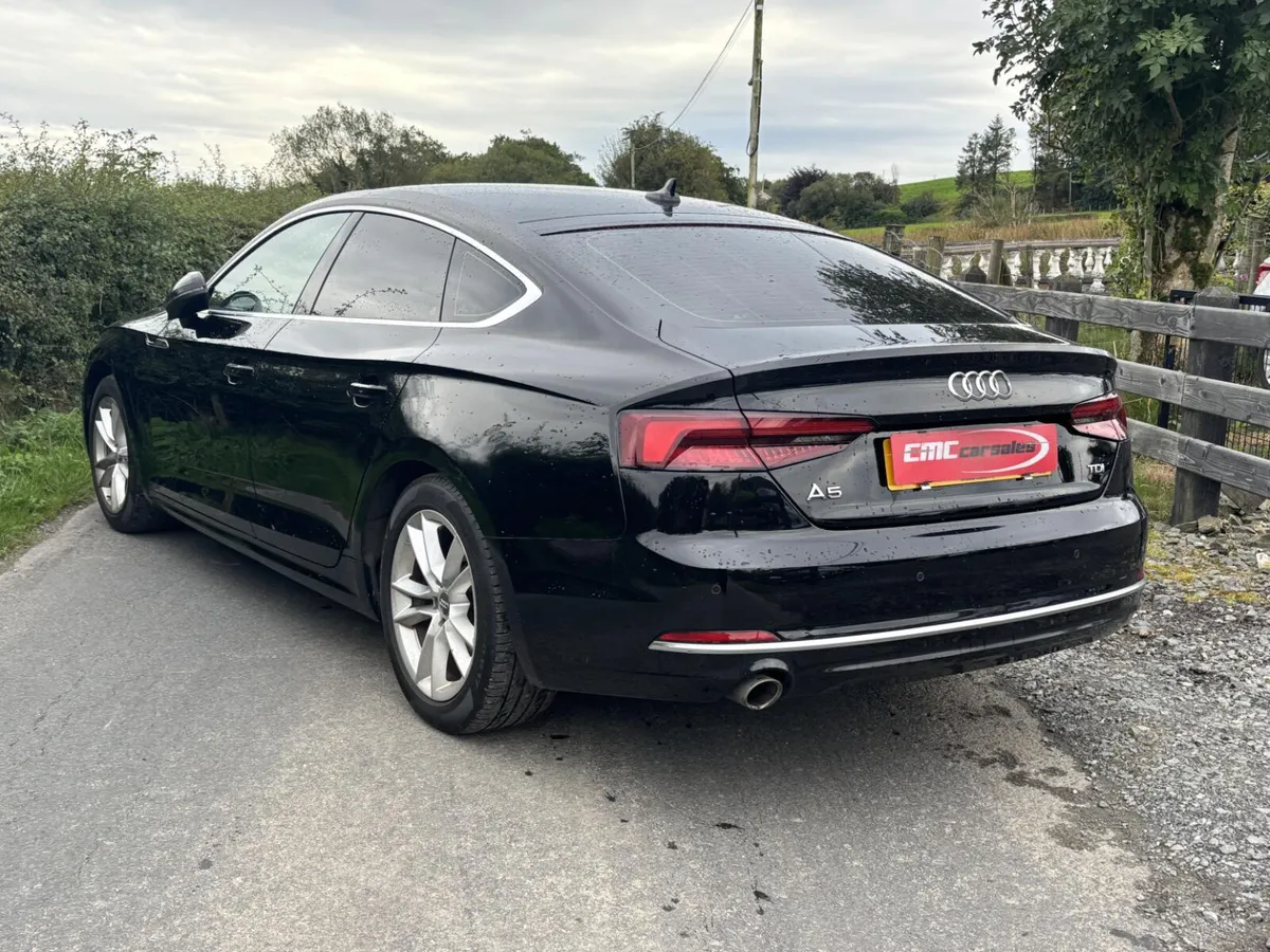 Audi A5 2018 - Image 2