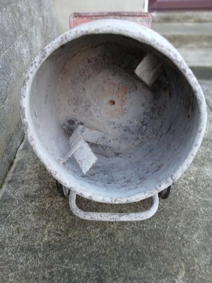 Cement Mixer - Image 3