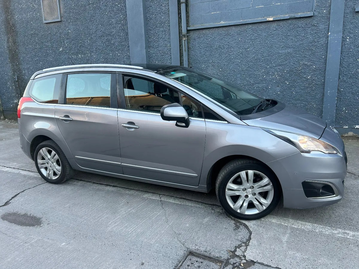Peugeot 5008 2017, 1.2 Nct 6/27, 54k miles - Image 2