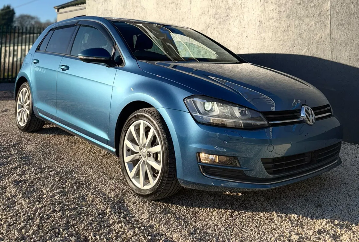 Volkswagen Golf 1.4 Highline Automatic Low KM - Image 3