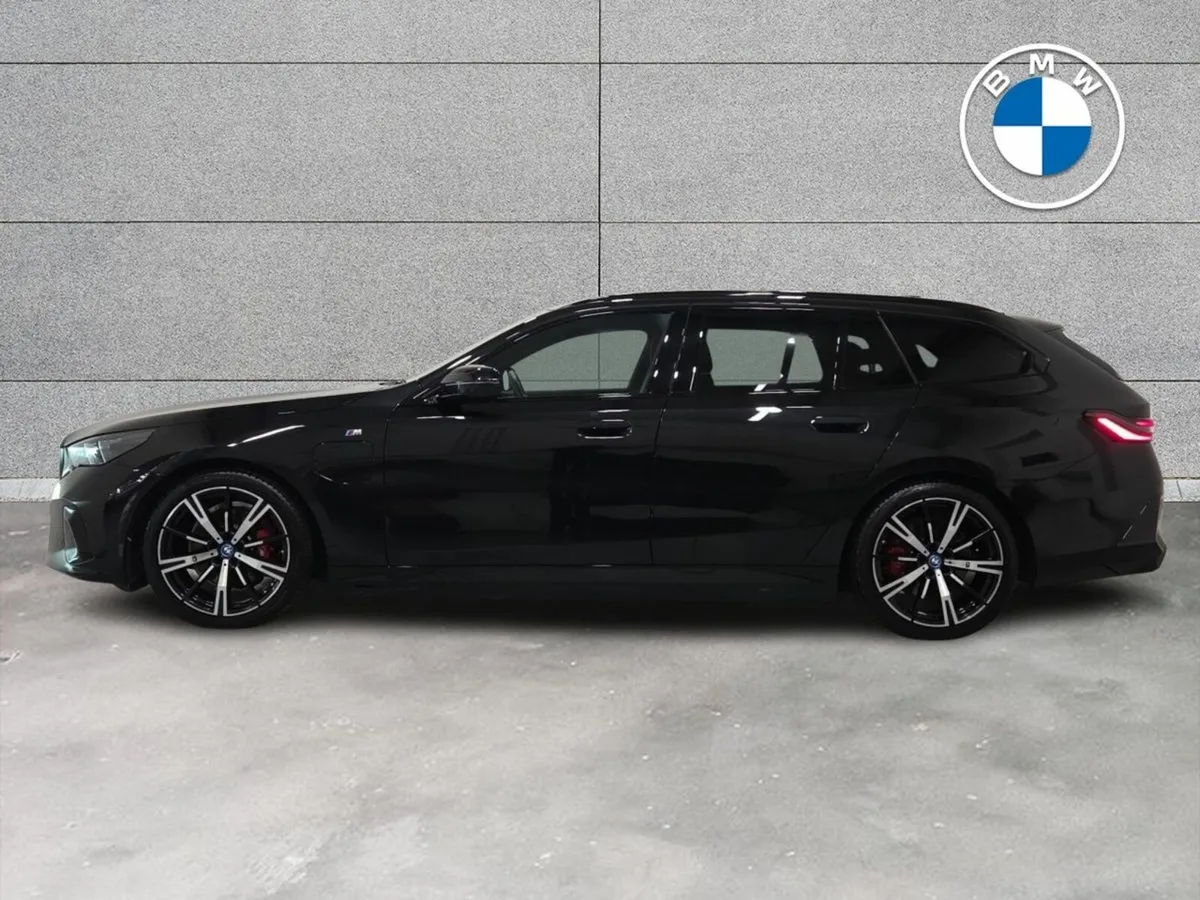 BMW 5-Series 530e M Sport Pro Touring - Image 4