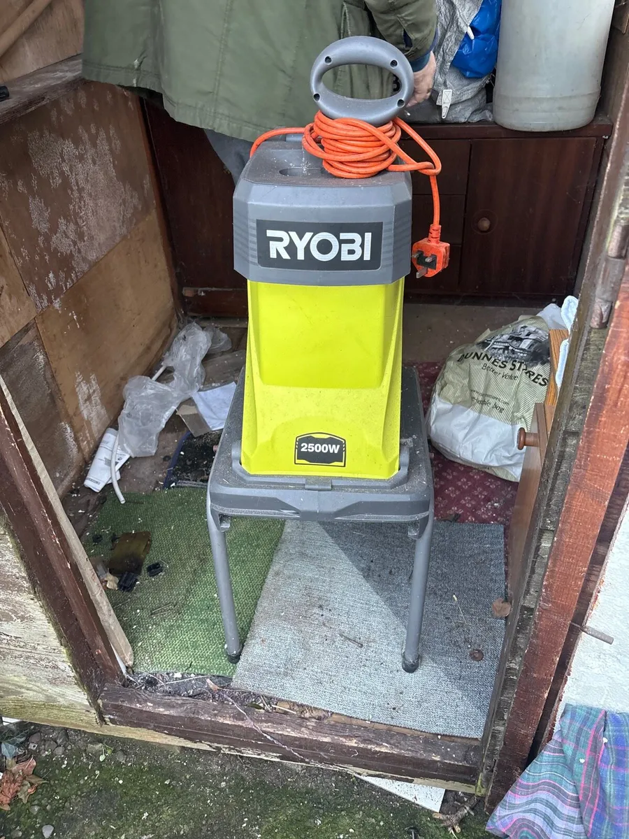 Ryobi wood shredder
