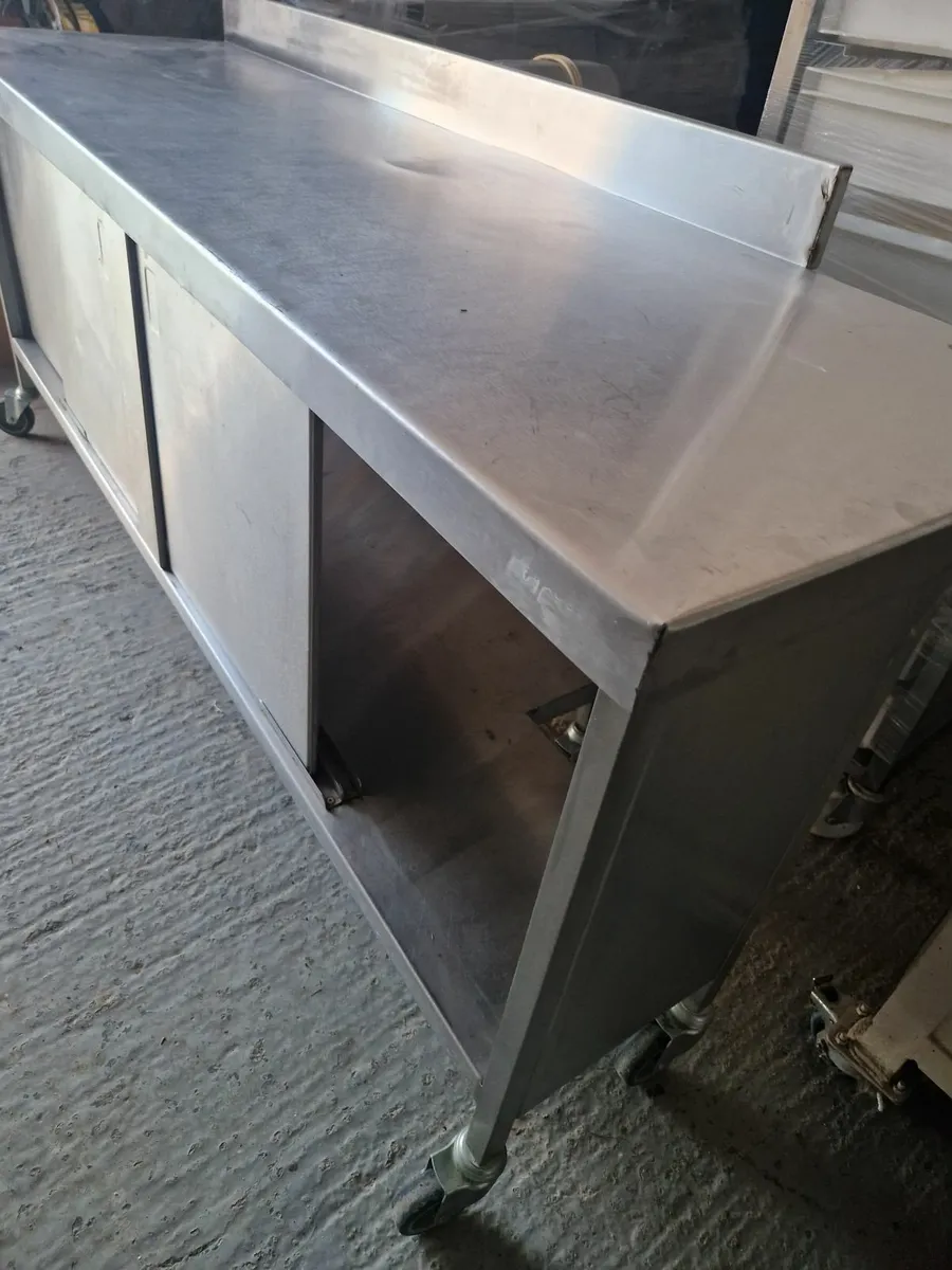 4 door stainless steel cabinet - Image 3